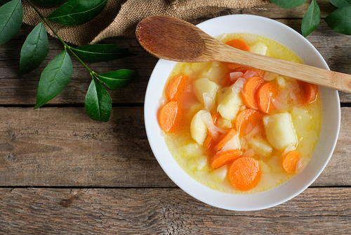 Fastensuppe / iStock/ALVARO FDEZ.ETXEBERRIA Fastensuppe